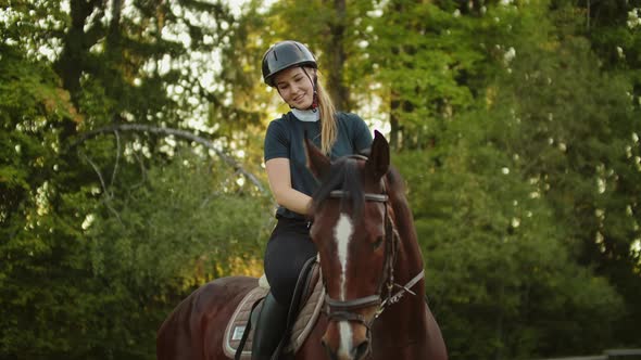 Tenderness Feelings with a Horse alt