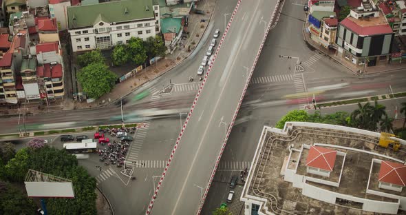 Chaotic Intersection In Hanoi Vietnam Time Lapse alt