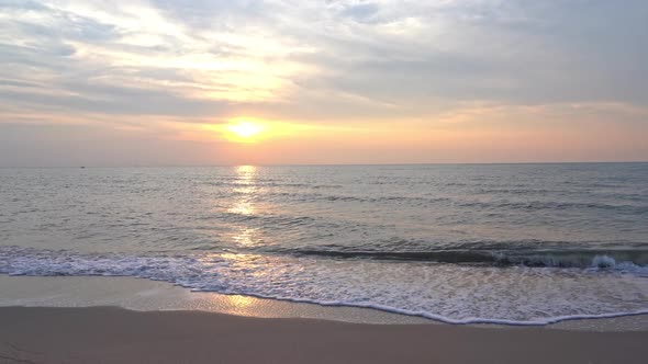 Beautiful sunset on the tropical beach and sea alt