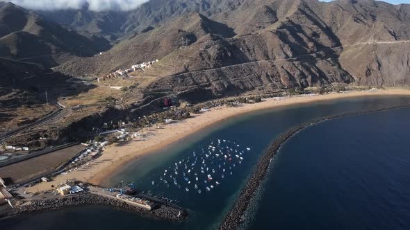 Aerial of Playa De Las Teresitas Beach, Tenerife alt