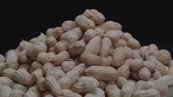 Rotation Of Peanuts Are Unpeeled alt