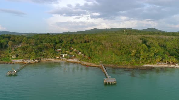 Panoramic View  a Beach from Drone alt
