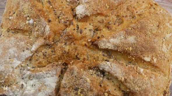 texture of bread with cereals