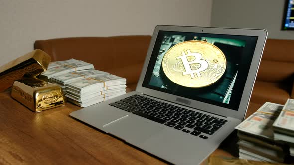 Lots of Money, Golds and Computer alt