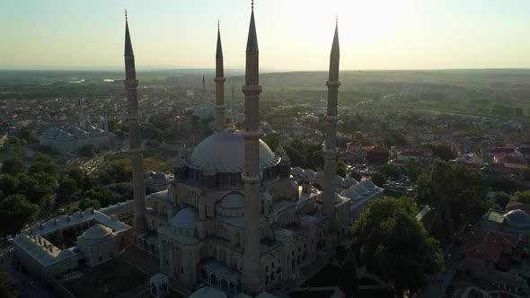 Mosque In Edirne Turkey alt