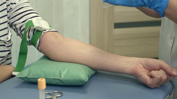 Blood Donation Procedure at the Hospital alt