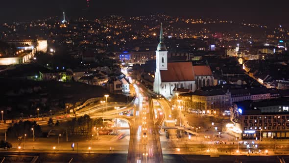 Night Timelapse of Bratislava Old Town alt