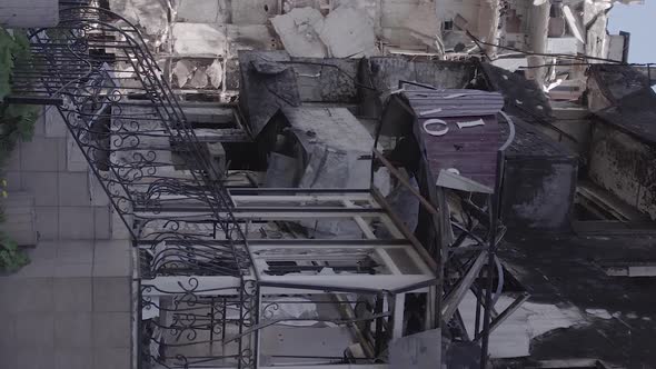 Vertical Video of a House Destroyed By the War in Ukraine alt