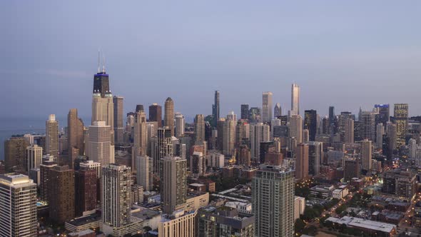 Chicago Cityscape - Day to Night Hyper Lapse