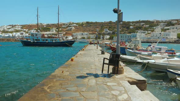 POV Walk in the Pier of Mykonos Old Port alt