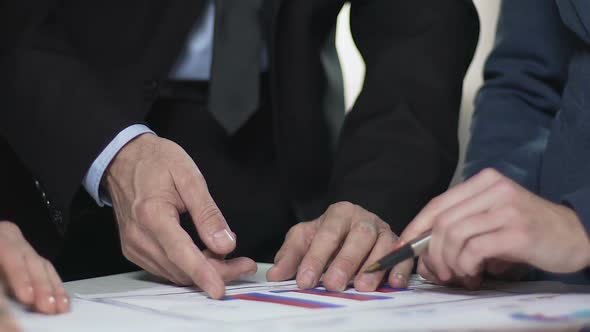 Company Managers Brainstorming Financial Rating Analysis And Growth Strategy alt