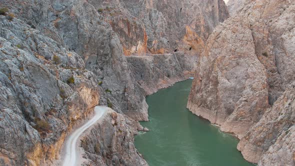 Dark Canyon, Kemaliye Turkey alt