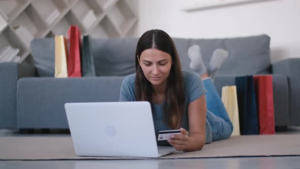 Online Shopping, Buying From Home, Credit Card, Online Store. alt