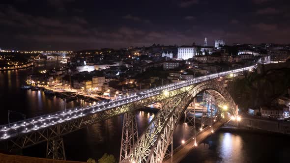 Night timelapse of Dom Luis Bridge, Porto