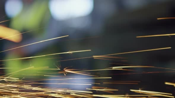 Metal-Cutting Process alt