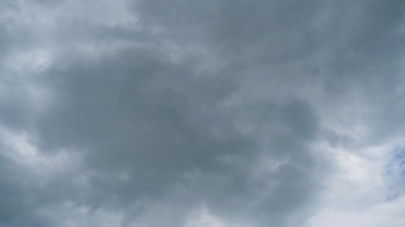 Clouds Move Smoothly in the Blue Sky. Timelapse alt