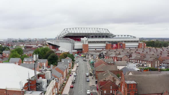 Houses and Streets Leading to Anfield in Liverpool alt