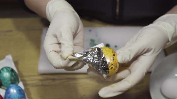 Easter Egg Decoration with Metallic Silver Foil. Holiday Preparation Tricks alt