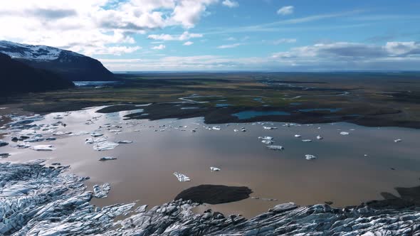 Aerial Panoramic View of the Skaftafell Glacier Vatnajokull National Park alt