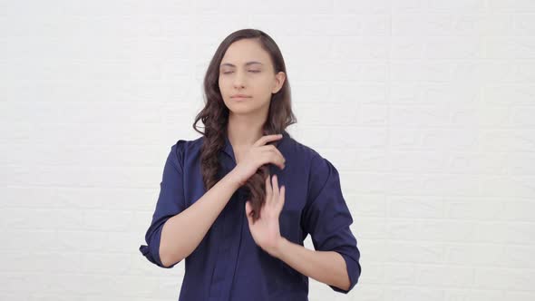 Indian getting ready alt