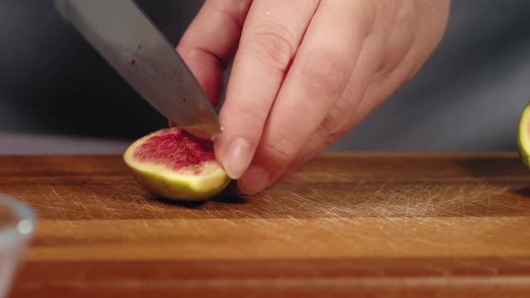 Cutting Date in Quarter on Board alt