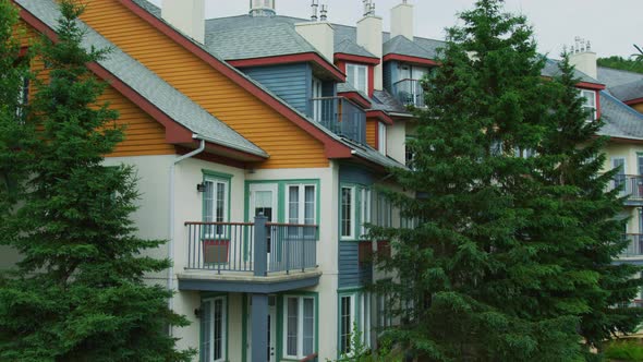 Buildings in Mont Tremblant Resort alt