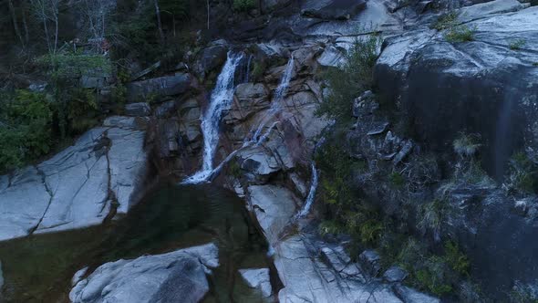 Waterfall on the Mountain Rock alt