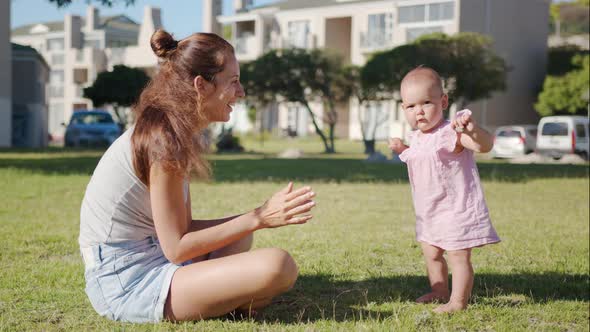 Baby First Step Outdoor Walking alt