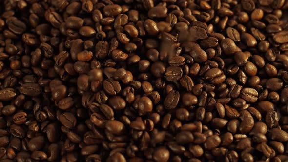 Coffee Beans Falling alt