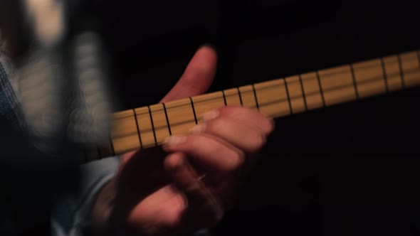 Turkish Musical Instrument alt