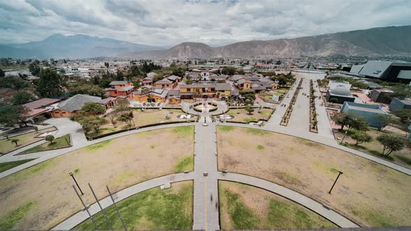 Quito, Ecuador, Timelapse  - Ciudad Mitad del Mundo as seen from the top of the monument alt