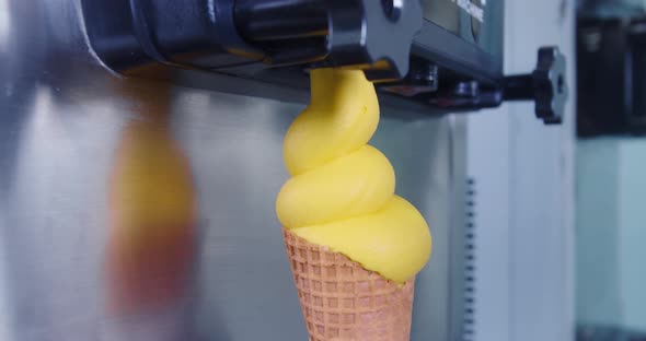 ice cream machine for cooking and making delicious ice cream.4k