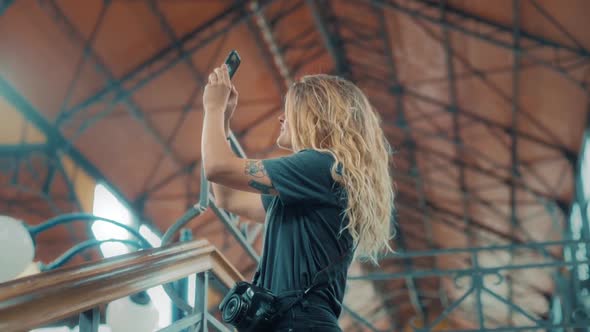 Young Woman Make Video Tourist Market Travel alt