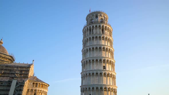 Pisa Leaning Tower , Italy alt