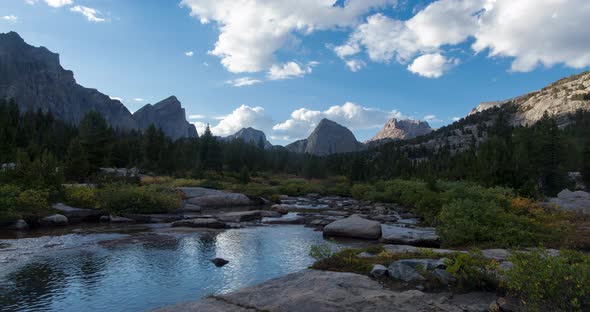 The East Fork River, Ambush Peak, Raid Peak, Midsummer Dome - Wind River Range - Time Lapse alt