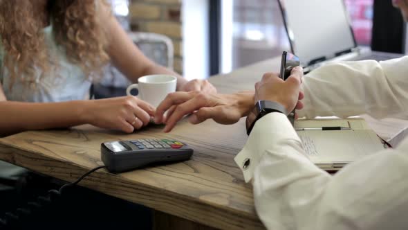 With the Help of Terminal and Phone Business man is Paying the Price alt