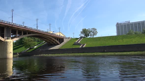 Summer Boat Trip On The River 13 alt