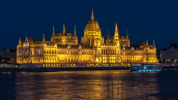 Budapest Skyline Time Lapse