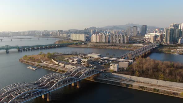 Seoul City Noeul Island Hangang Bridge Traffic