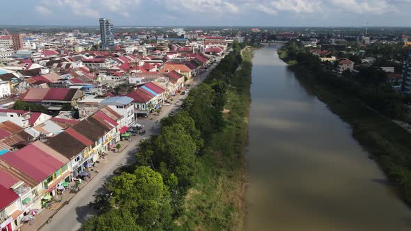 Aerial View of the old city center of Battambang, Cambodia. alt