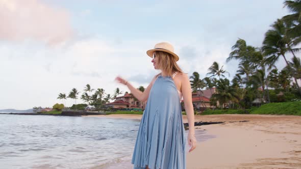 Happy Traveler Enjoying Perfect Summer Vacation Paradise Tropical Hawaii Island alt