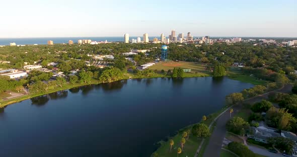 4K Aerial Video of Crescent Lake in St Petersburg, Florida alt