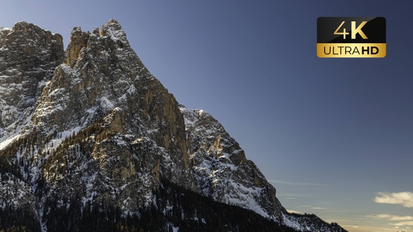 Timelapse Mountain Sciliar alt