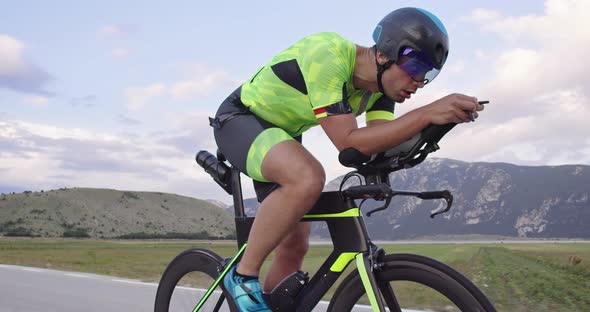 Triathlon Sportsman Athlete Cyclist Riding Professional Racing Bicycle alt