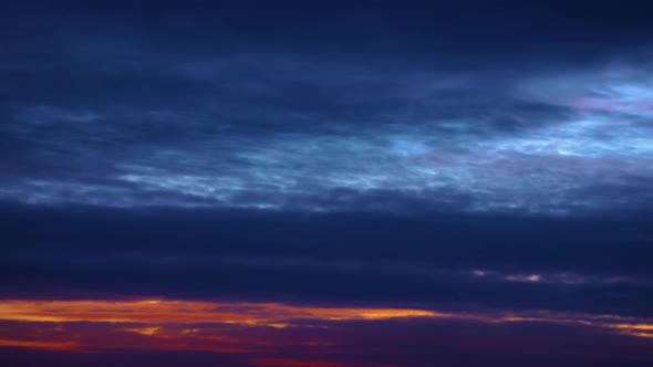 Image Gorgeous Grand Time Lapse of the Sky at Sunset alt
