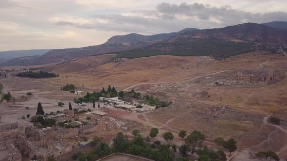Pamukkale Turkey Favorite Tourist Destination alt