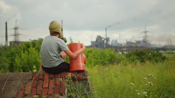 Environmental Pollution Ecological Disaster Nuclear War Post Apocalypse Concept alt