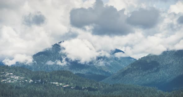 Vancouver Mountain Nature Cloudscape