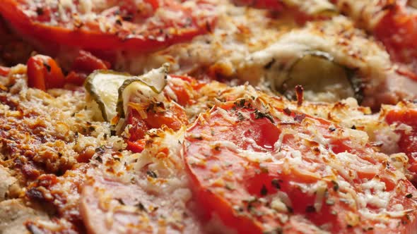 Made of Triticum spelta dough Italian food with vegetables 4K 2160p 30fps UltraHD footage - Slow til alt