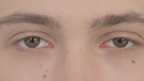 Blinking Eyes of Young Man alt